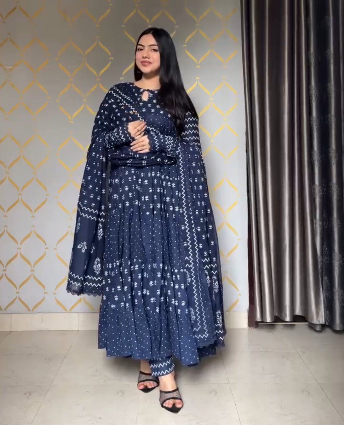 Indico blue printed suit