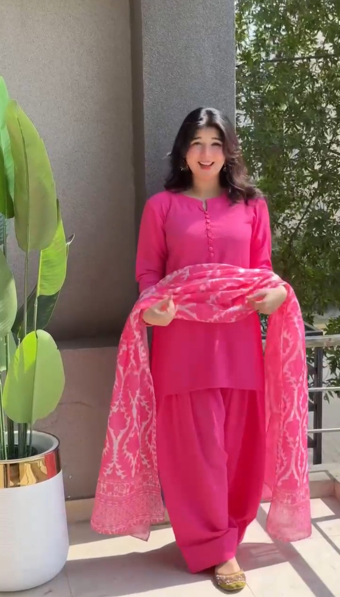 Plain Farsi suit with printed duppta