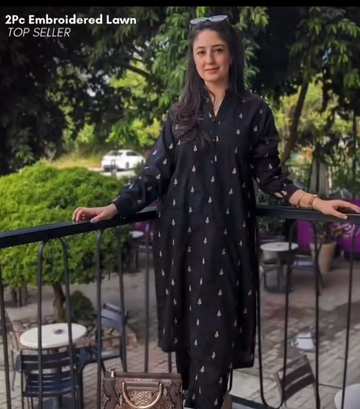 Black Embroidered Kurta Set with Chinese Collar