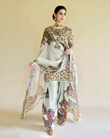 Mugal Farsi suit