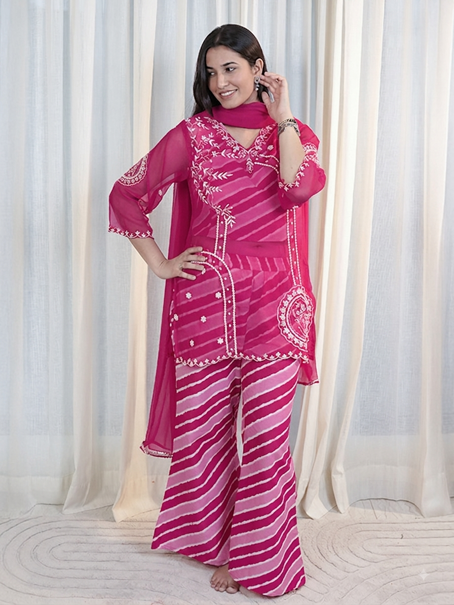 Gulabi Leheriya suit