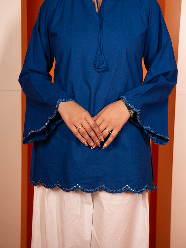 Minimal Farsi cord set