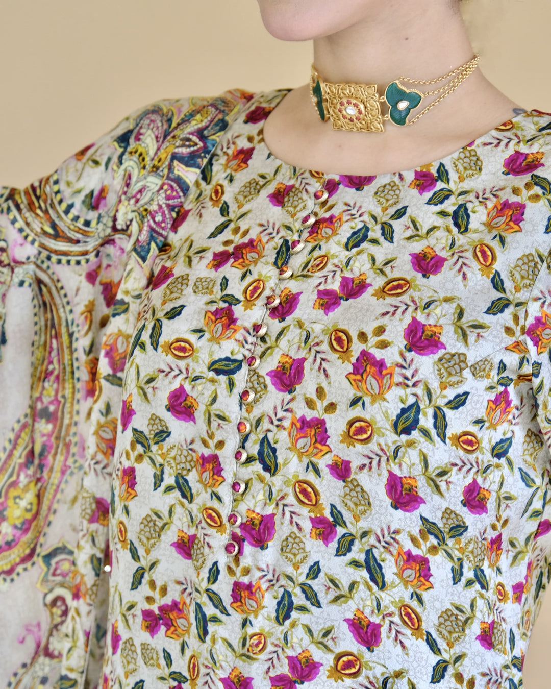Mugal Farsi suit